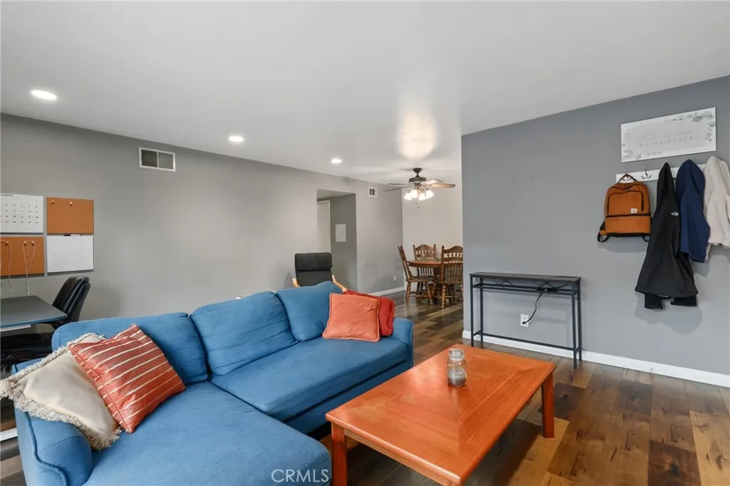 Additional image 4 of 1094 Cabrillo Park Unit A, Santa Ana, CA 92701