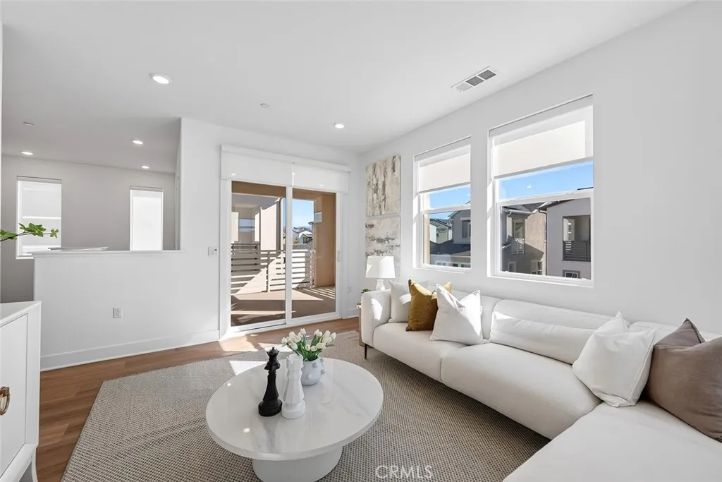 Additional image 59 of 418 Lobata, Irvine, CA 92618