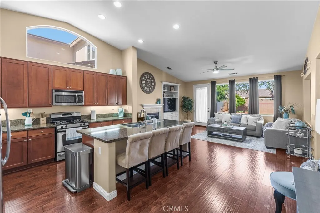 Additional image 5 of 1464 Caspia Place, Beaumont, CA 92223