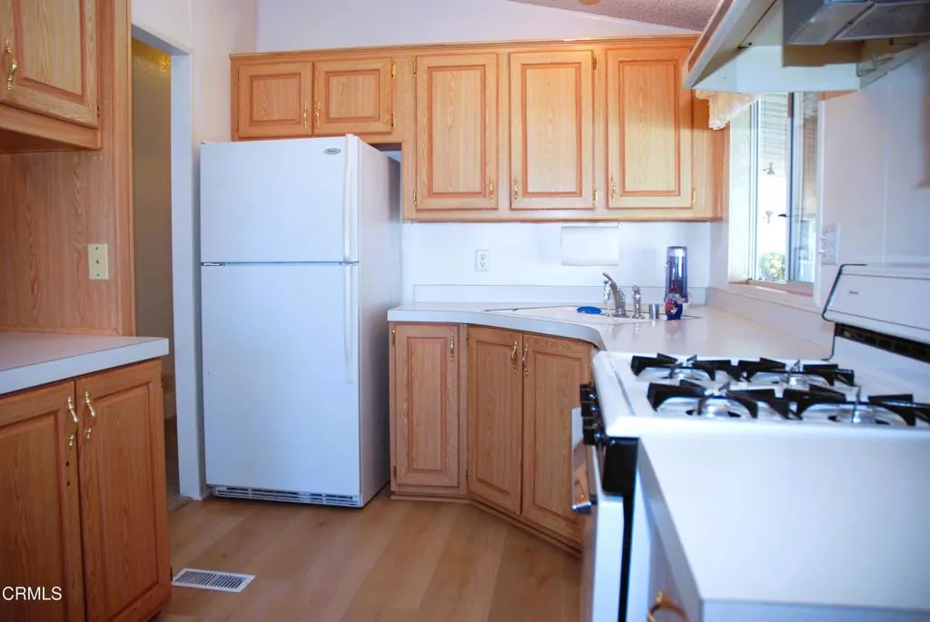 Additional image 6 of 4388 E Central Avenue Unit 63, Camarillo, CA 93010