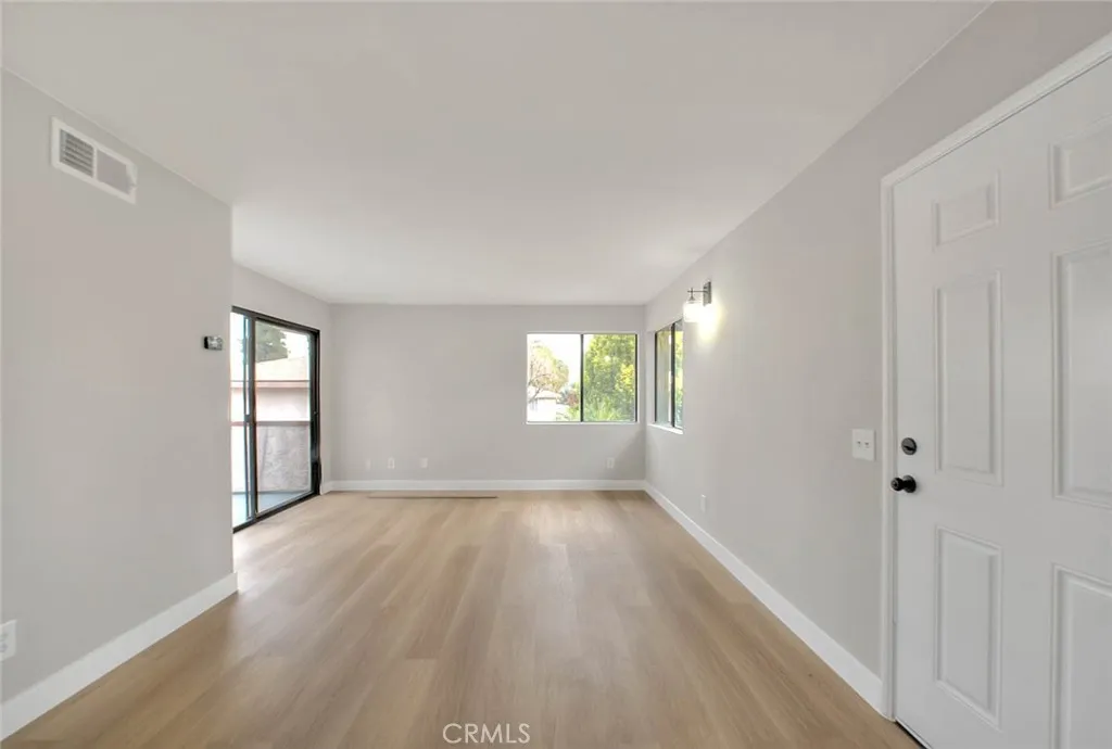 Additional image 10 of 1333 Massachusetts Avenue Unit 201, Riverside, CA 92507