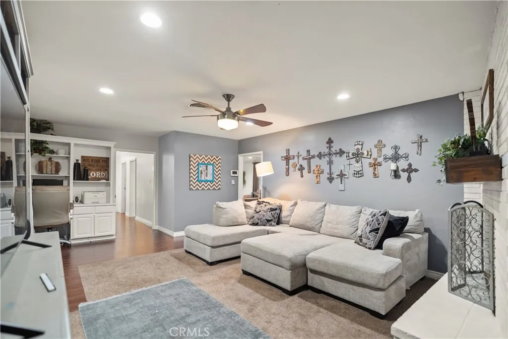 Additional image 62 of 1811 Country Club Dr, Bakersfield, CA 93306