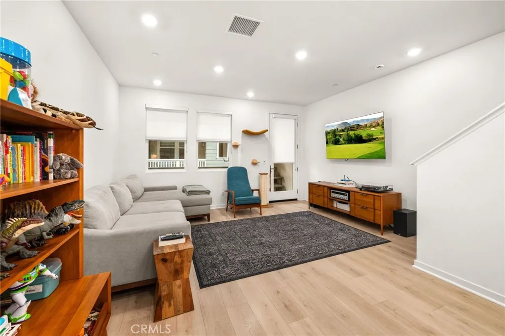 Additional image 5 of 16428 Whittier Blvd #6, Whittier, CA 90603