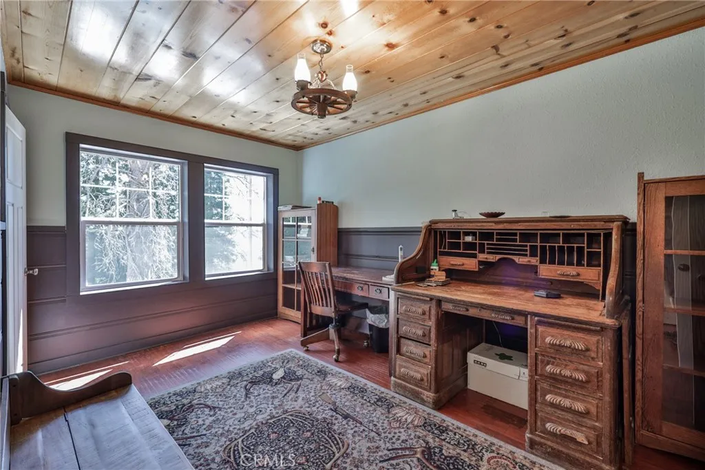 Additional image 80 of 26316 Ca-189, Twin Peaks, CA 92391