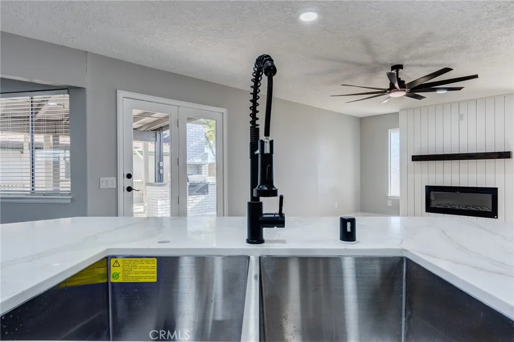 Additional image 27 of 10731 Anaconda Avenue, Oak Hills, CA 92344