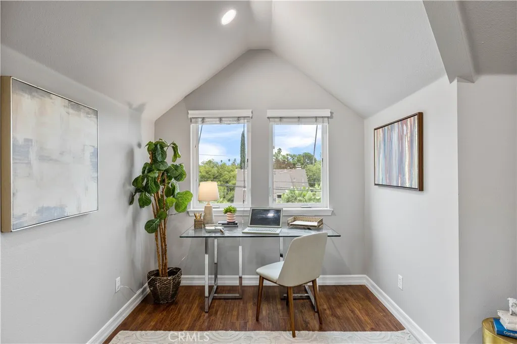 Additional image 106 of 78 N Sierra Bonita Avenue Unit 2, Pasadena, CA 91106