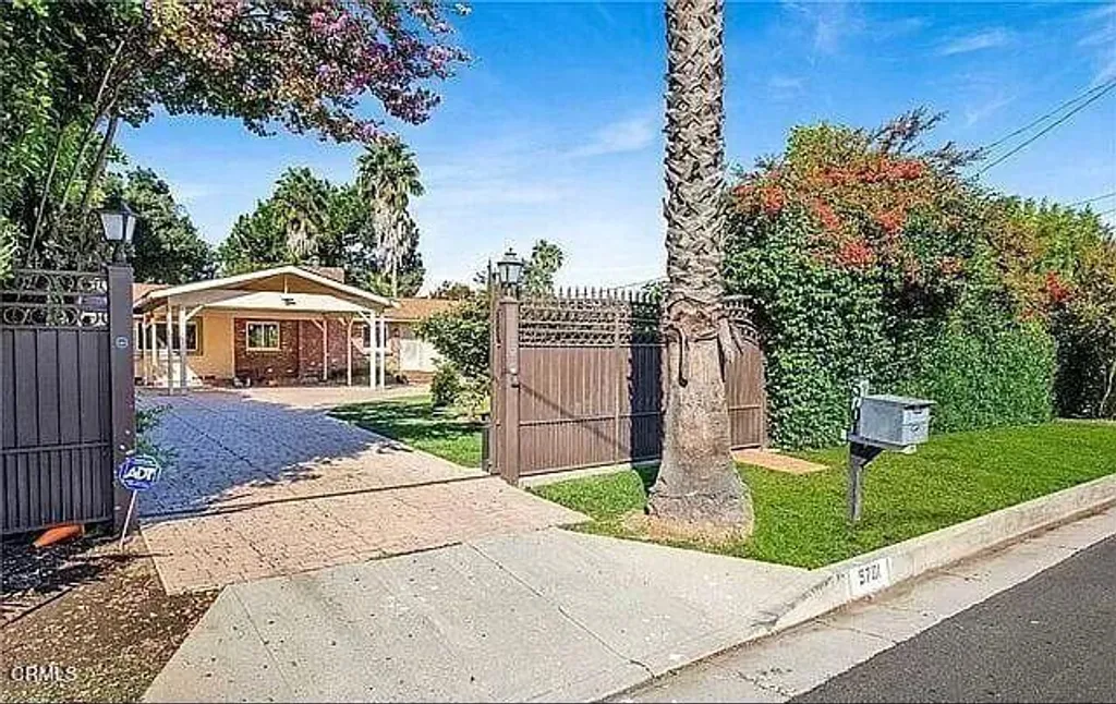 Additional image 3 of 5701 Corbin Avenue, Tarzana, CA 91356