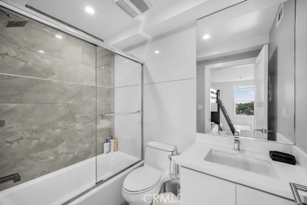 Additional image 37 of 4240 Barrett, Los Angeles, CA 90032