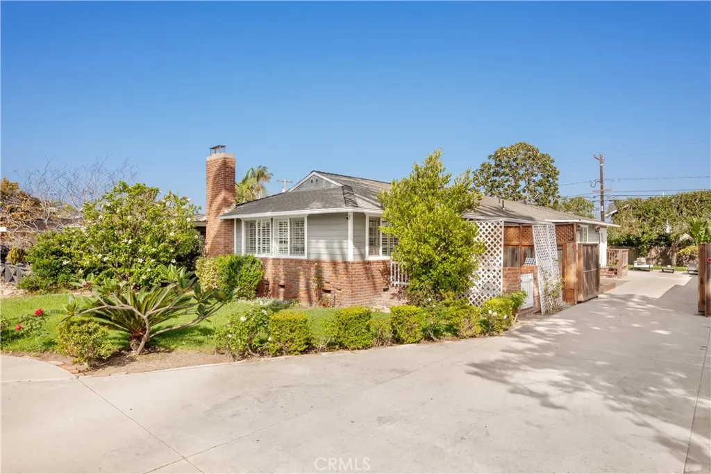 Additional image 29 of 370 E 19th St, Costa Mesa, CA 92627