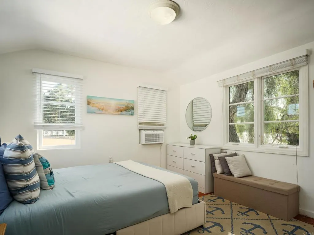 Additional image 21 of 1303 Cave Street, La Jolla, CA 92037