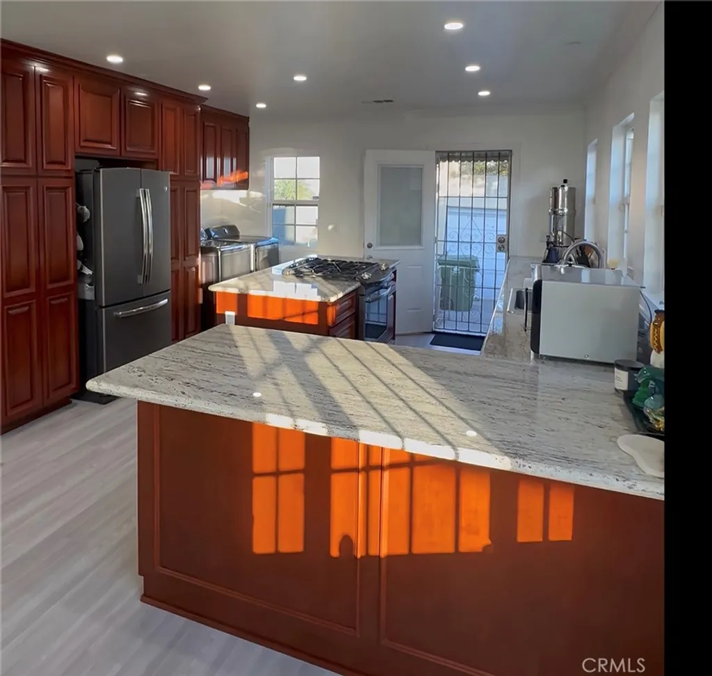 Additional image 7 of 6306 5th Avenue, Los Angeles, CA 90043