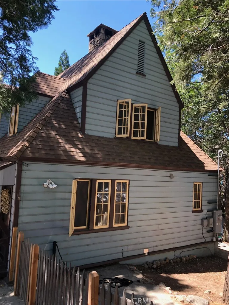Additional image 92 of 388 Heliotrope Dr, Lake Arrowhead, CA 92352
