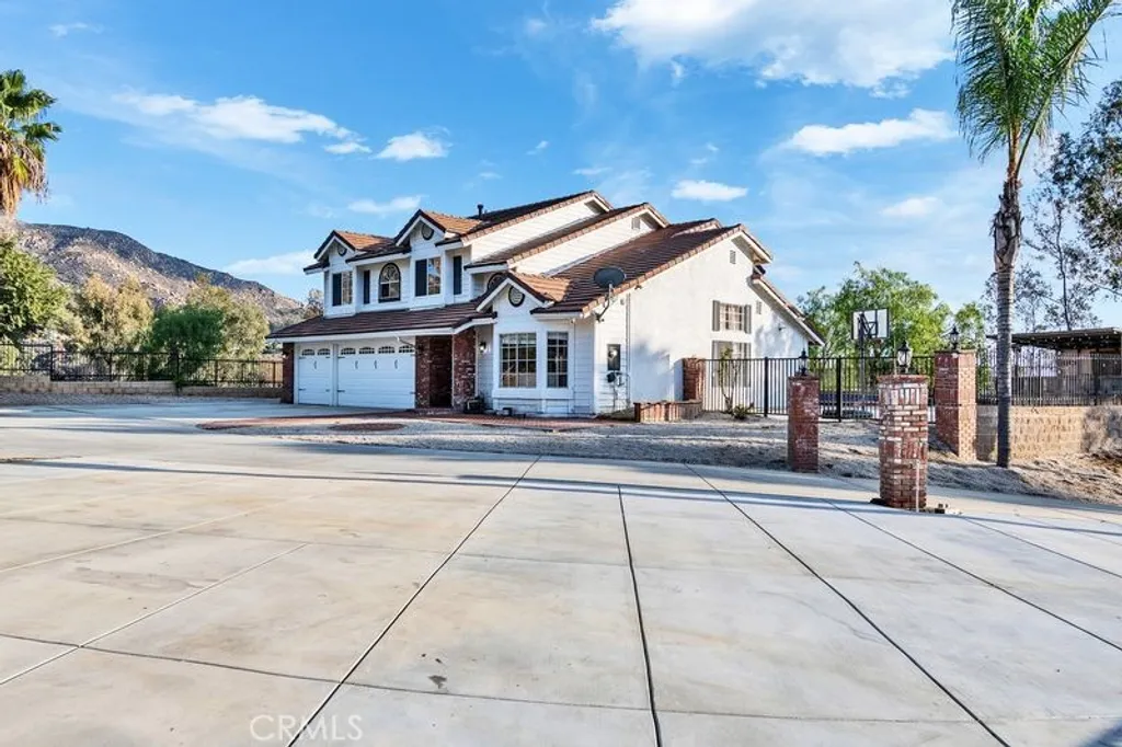 Additional image 2 of 10161 Canyon Vista Rd, Moreno Valley, CA 92557