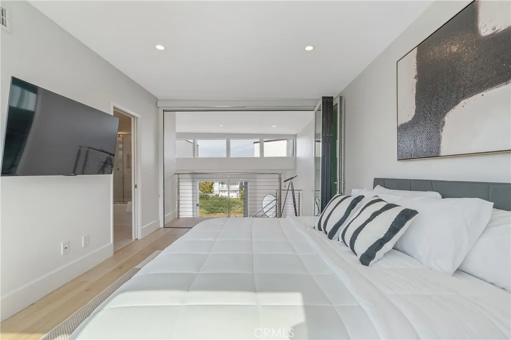 Additional image 38 of 30 Reef Street Unit 3, Marina Del Rey, CA 90292