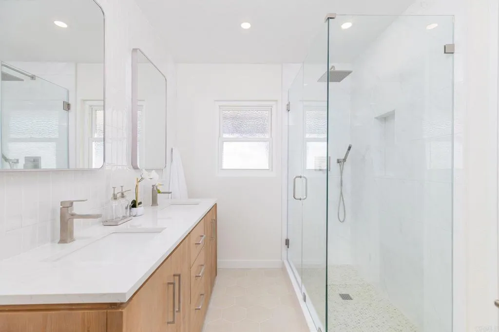 Additional image 7 of 1674 Evergreen Street, Point Loma, CA 92106