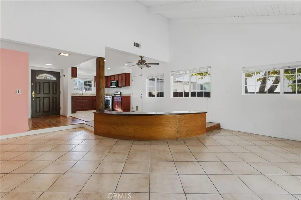 Additional image 13 of 22727 Collins, Woodland Hills, CA 91367