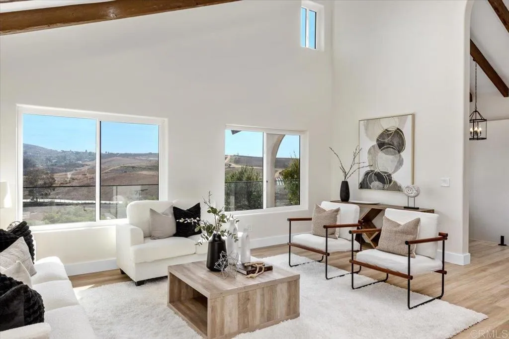 Additional image 16 of 2918 Fairview Dr, Vista, CA 92084