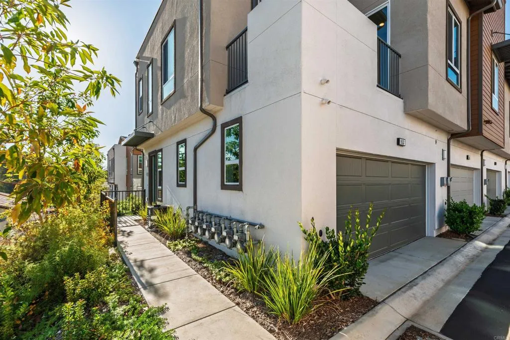 Additional image 38 of 953 Radcliffe Trail, Vista, CA 92081