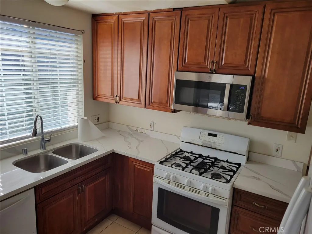 Additional image 16 of 1220 E 121st St, Los Angeles, CA 90059