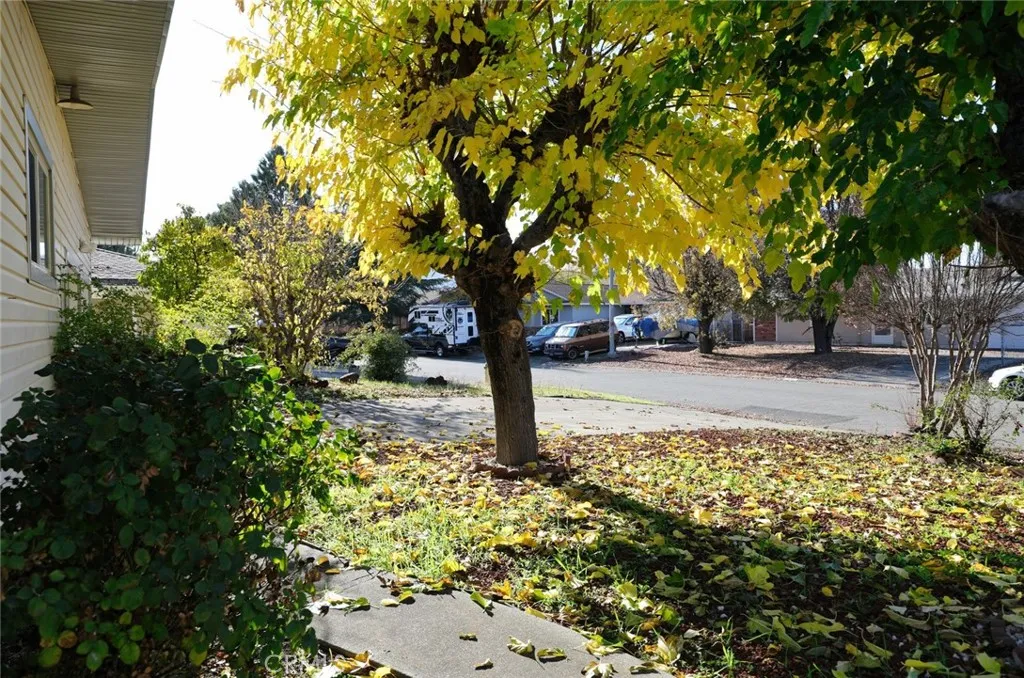 Additional image 67 of 13238 Driftwood Vlg, Clearlake Oaks, CA 95423