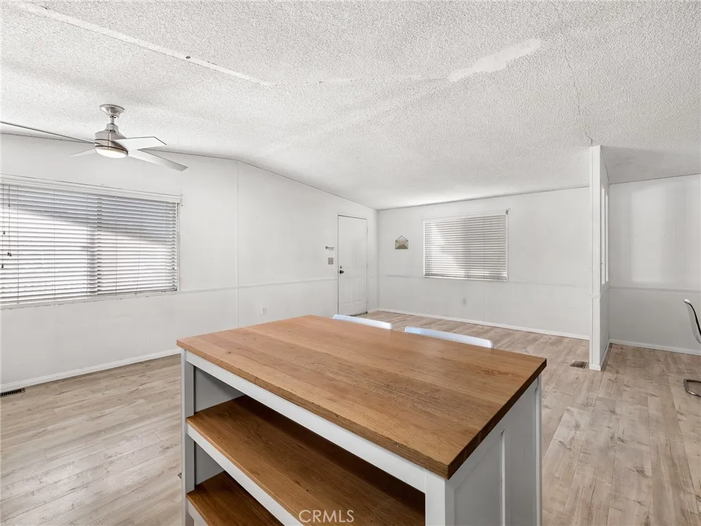 Additional image 40 of 22020 Nisqually Rd Unit 11, Apple Valley, CA 92308