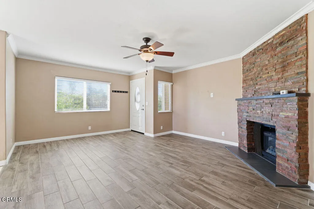 Additional image 31 of 1912 Diamond Street Unit 4, San Diego, CA 92109