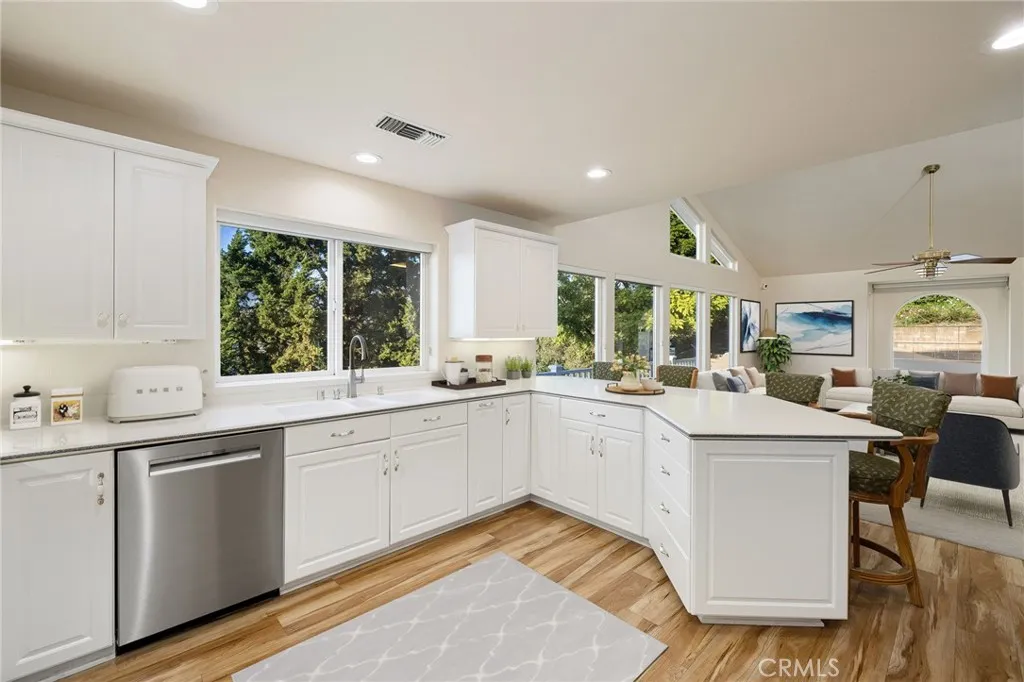 Additional image 94 of 705 Beaverbrook Ln, Glendora, CA 91740