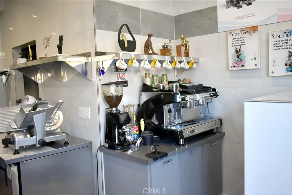 Additional image 23 of 453 S Glenoaks Boulevard, Burbank, CA 91502