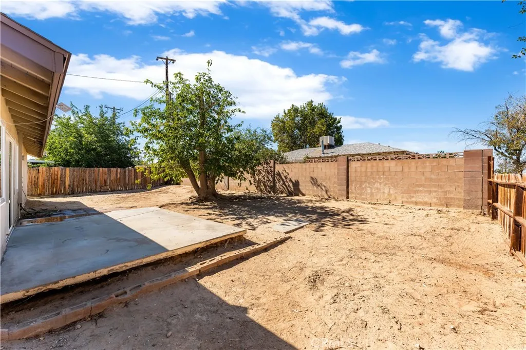 Additional image 75 of 45581 6th Street E, Lancaster, CA 93535