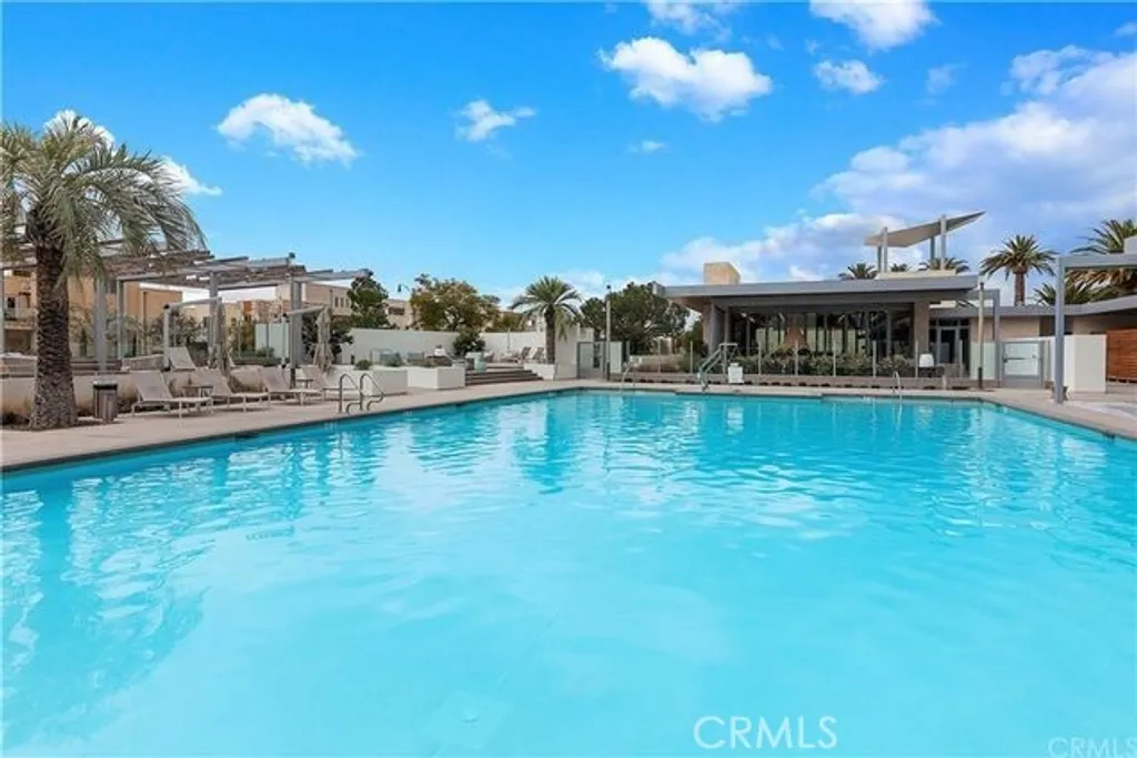 Additional image 43 of 129 Cadence, Irvine, CA 92618