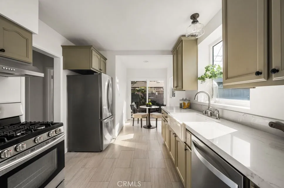 Additional image 29 of 16124 S Hoover Street, Gardena, CA 90247