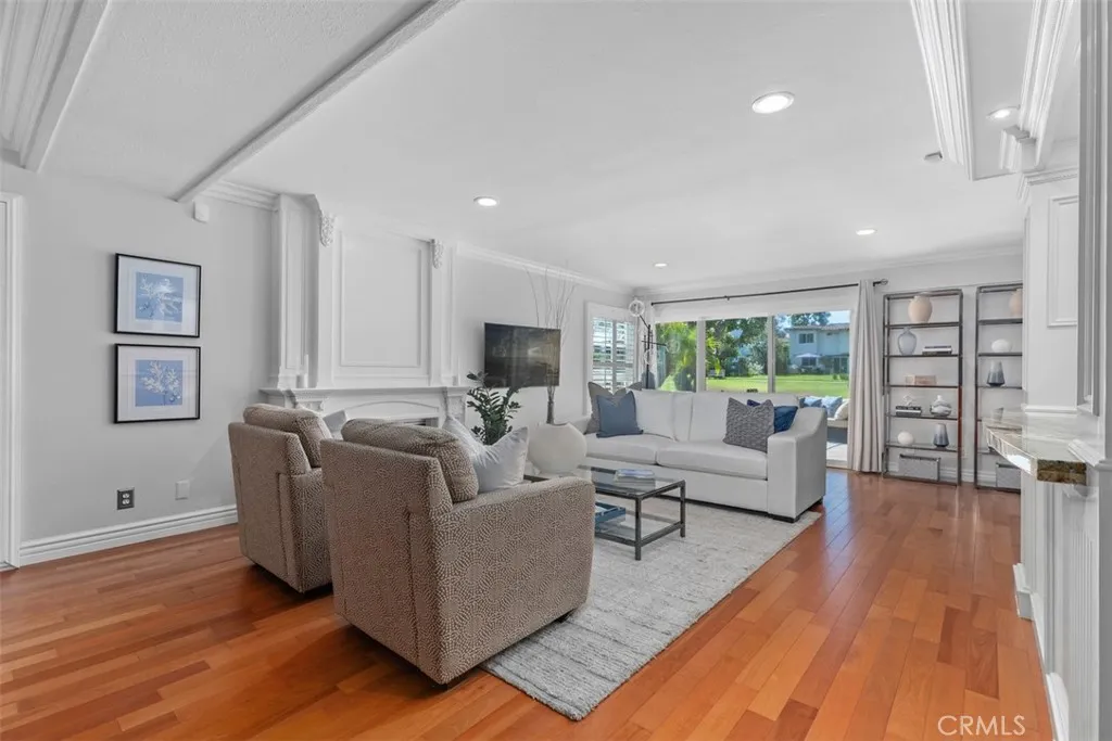 Additional image 7 of 525 Vista Flora, Newport Beach, CA 92660