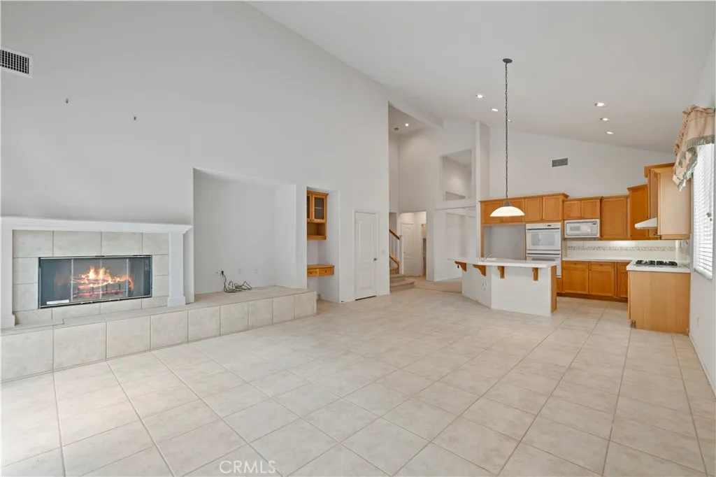 Additional image 44 of 25018 Smokewood Way, Stevenson Ranch, CA 91381