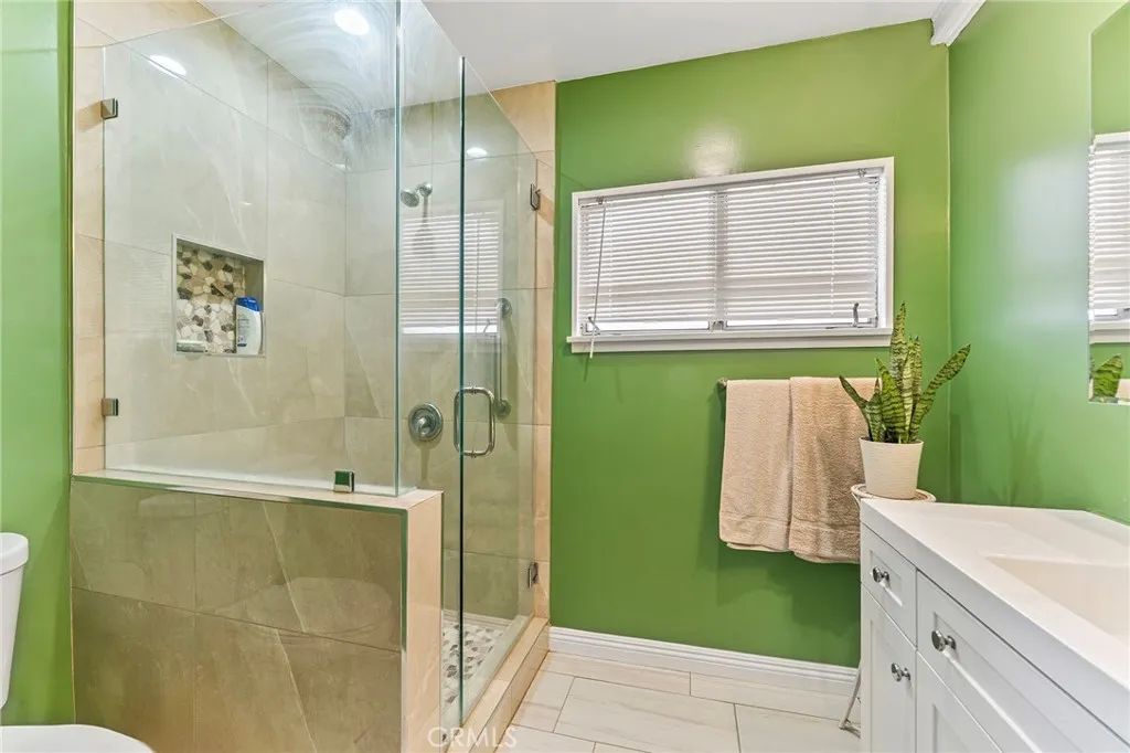 Additional image 18 of 2042 Rome Dr, Los Angeles, CA 90065