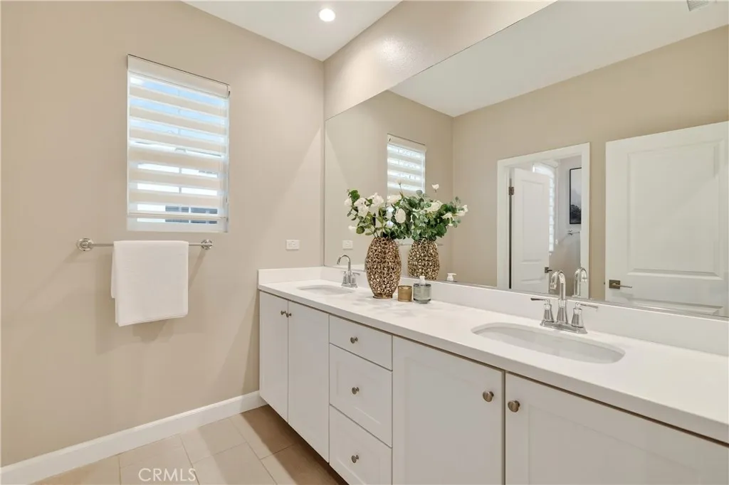 Additional image 35 of 68 Quentin, Irvine, CA 92620