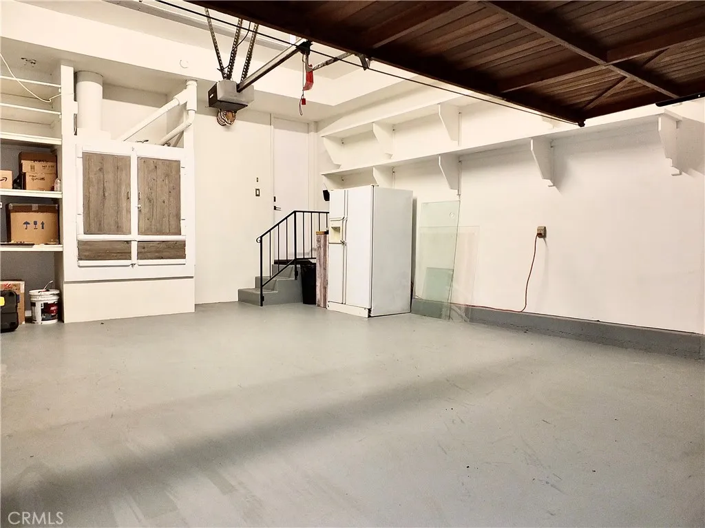 Additional image 100 of 341 S Meadows Ave, Manhattan Beach, CA 90266