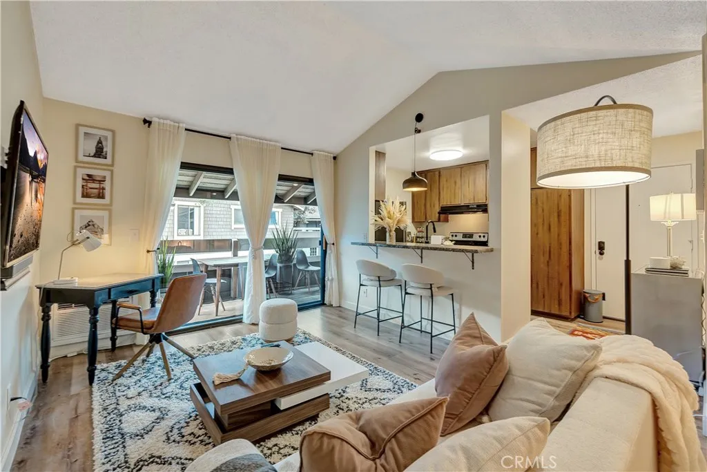 Additional image 2 of 174 Streamwood, Irvine, CA 92620