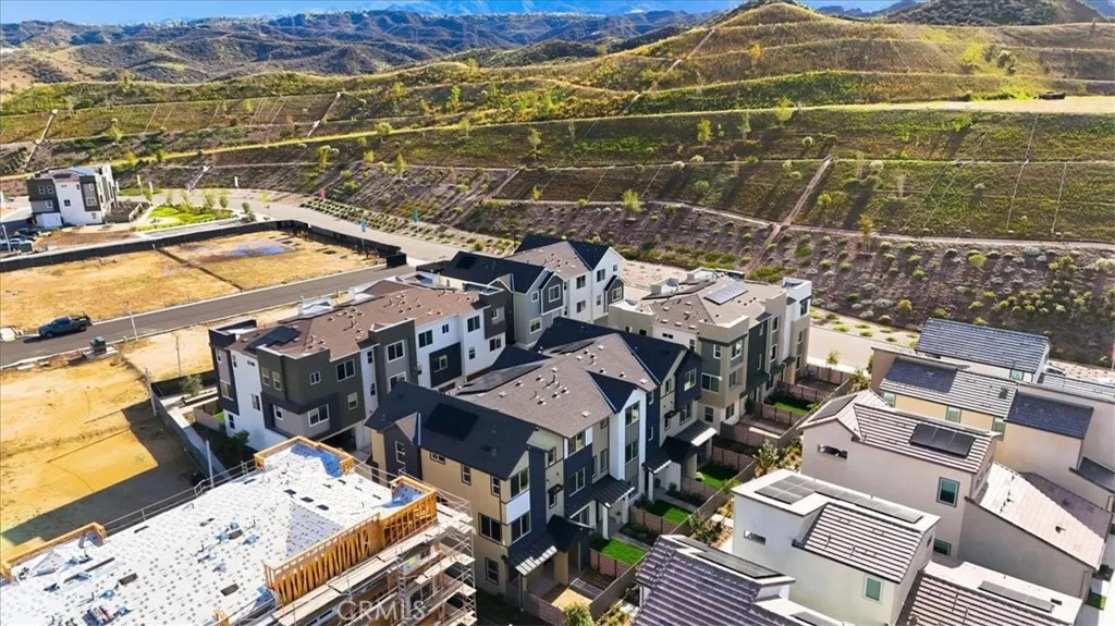 Additional image 94 of 27317 Bear Creek Lane, Valencia, CA 91381