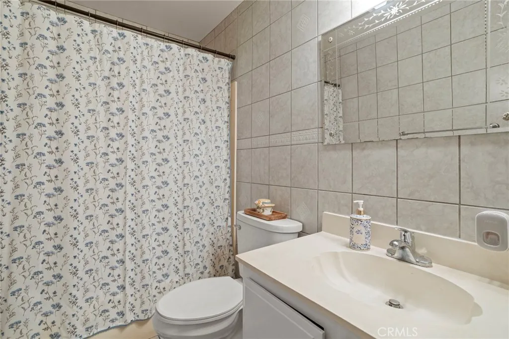 Additional image 16 of 10330 Downey Avenue Unit 34, Downey, CA 90241