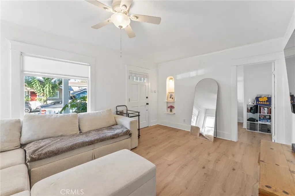 Additional image 14 of 1724 E 8th St, Long Beach, CA 90813