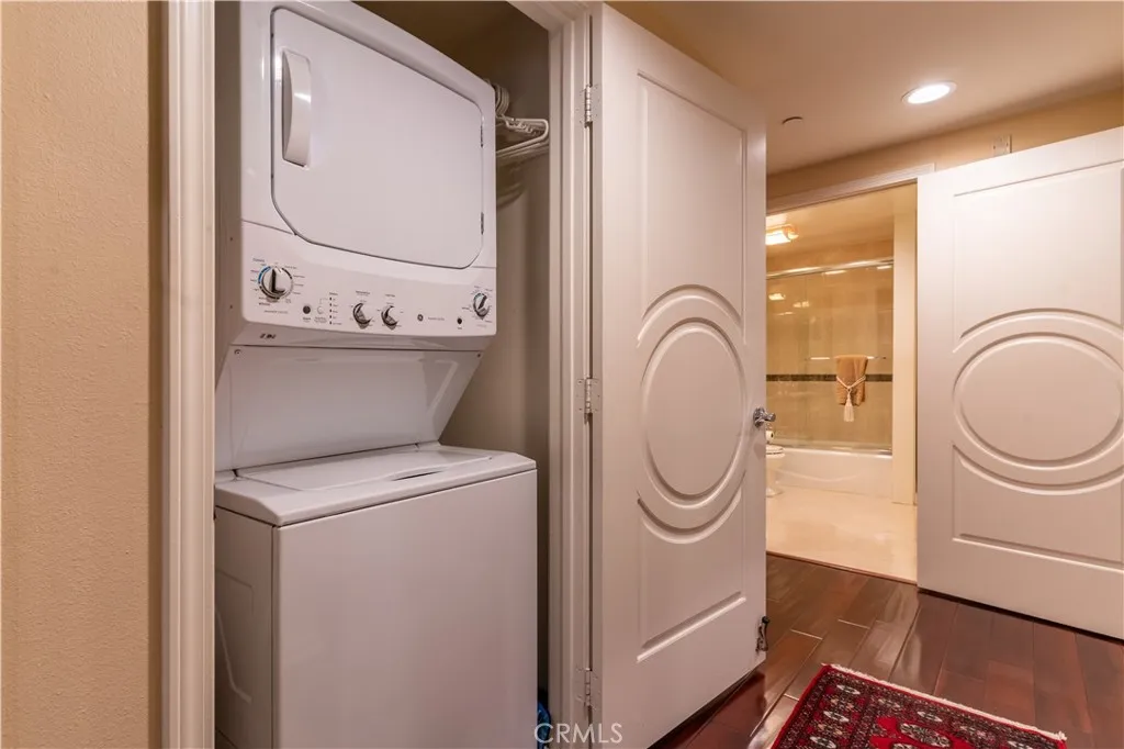 Additional image 40 of 4533 Vista Del Monte Avenue Unit 201, Sherman Oaks, CA 91403