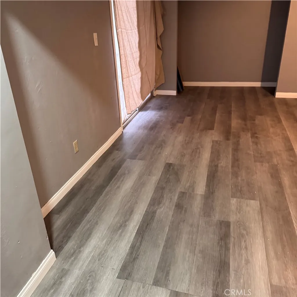 Additional image 11 of 1746 W 38th Place, Los Angeles, CA 90062