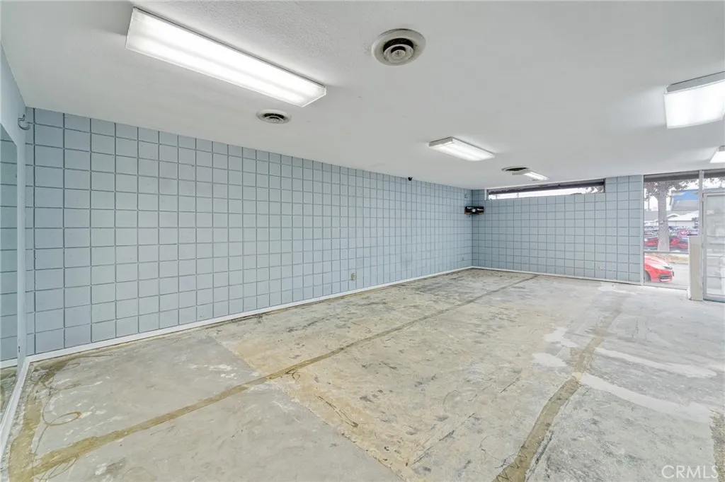 Additional image 69 of 3535 E 7th St, Long Beach, CA 90804