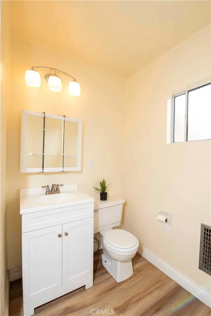 Additional image 56 of 11968 Rossiter Pl, Sylmar, CA 91342