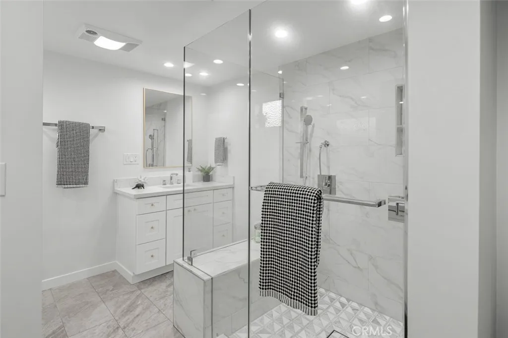 Additional image 78 of 5360 E El Jardin Street, Long Beach, CA 90815