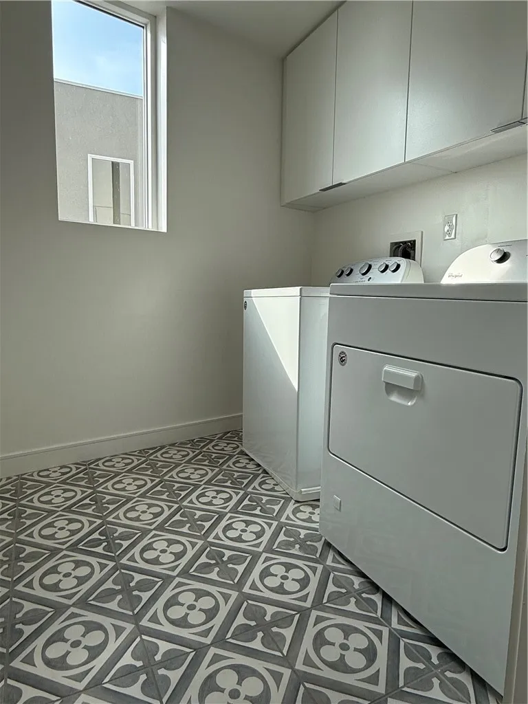 Additional image 35 of 1025 White Knoll, Los Angeles, CA 90012