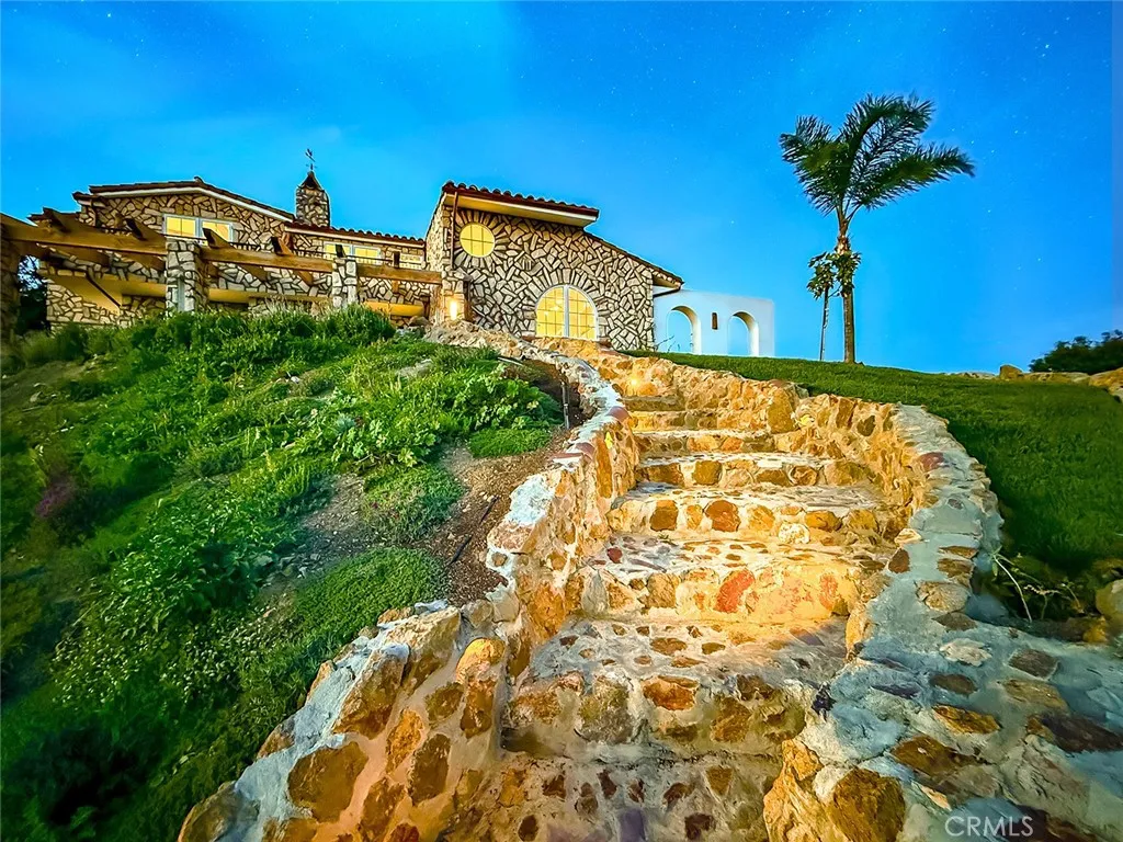 Additional image 79 of 33239 Mulholland Highway, Malibu, CA 90265