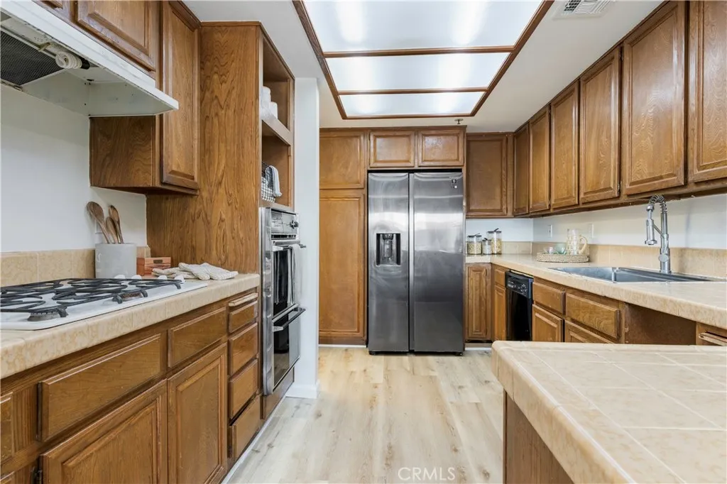 Additional image 14 of 16255 Pacific Circle Unit 106, Huntington Beach, CA 92649