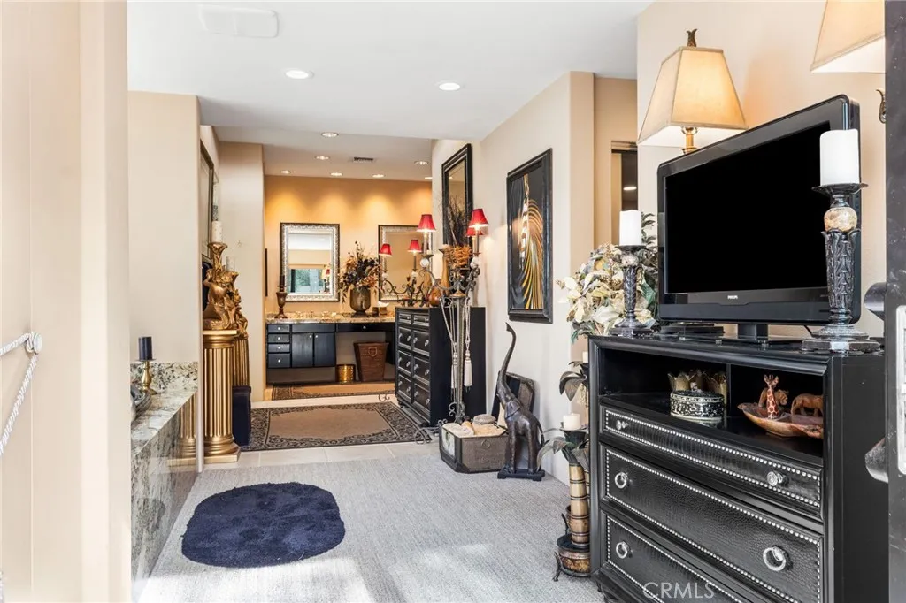 Additional image 47 of 73497 Mariposa Dr, Palm Desert, CA 92260