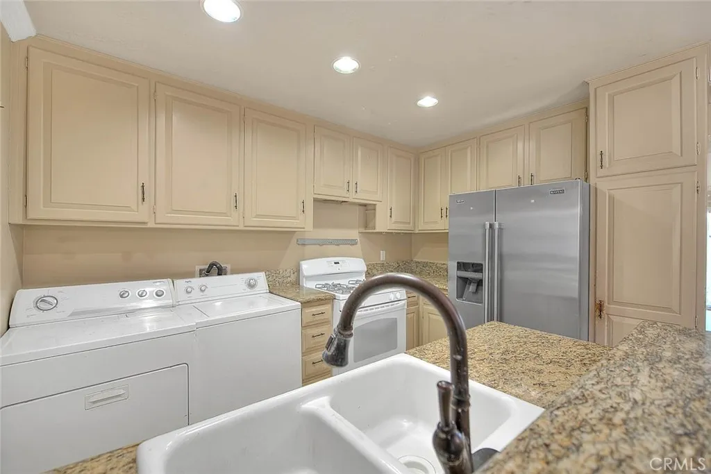 Additional image 24 of 633 S Indian Hill Blvd Unit C, Claremont, CA 91711